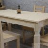 Tisch und Stühle (4)