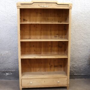 Bücherschrank