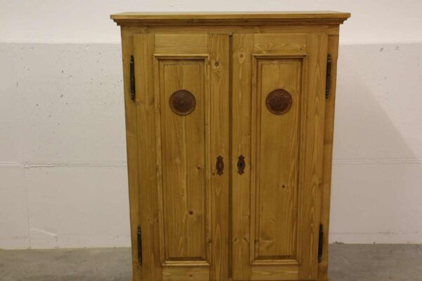 Antiker Brotschrank – Almer Schrank Replik – Bild 3