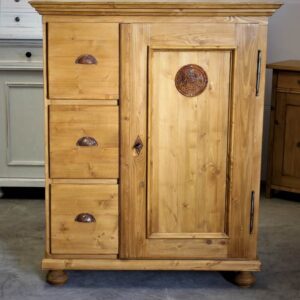 Brotschrank | Vorratsschrank