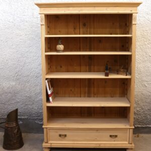 Bücherschrank