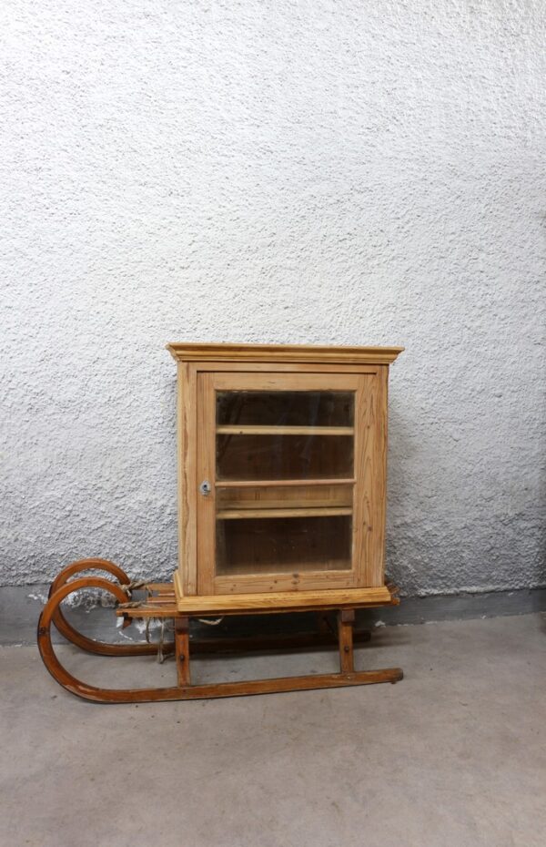 Hängeschrank