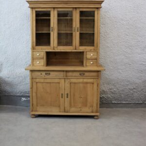 Küchenbuffet Jugendstil