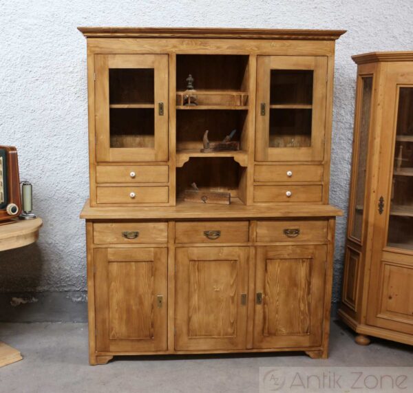 Küchenbuffet aus dem Jugendstil