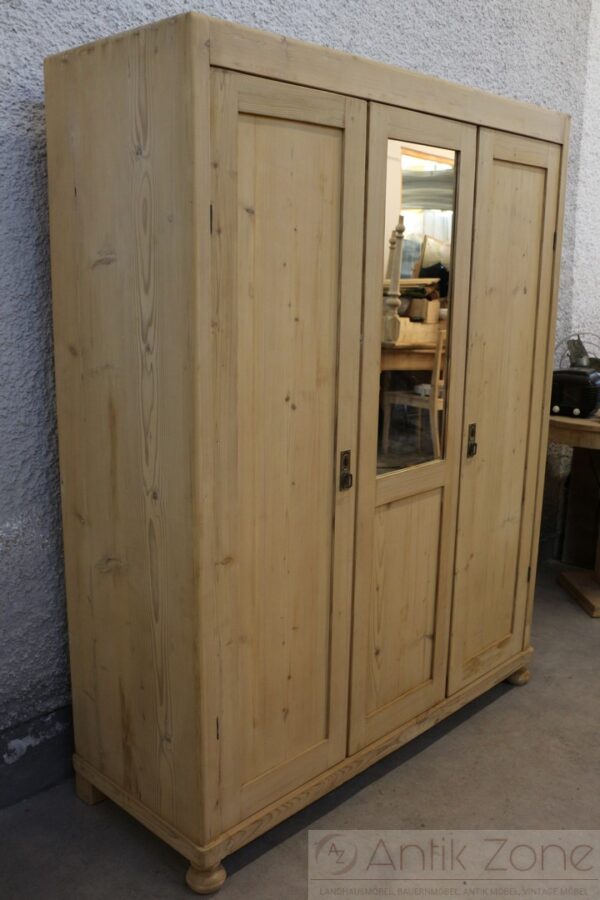 Kleiderschrank 3 türig | Bauernmöbel – Bild 5