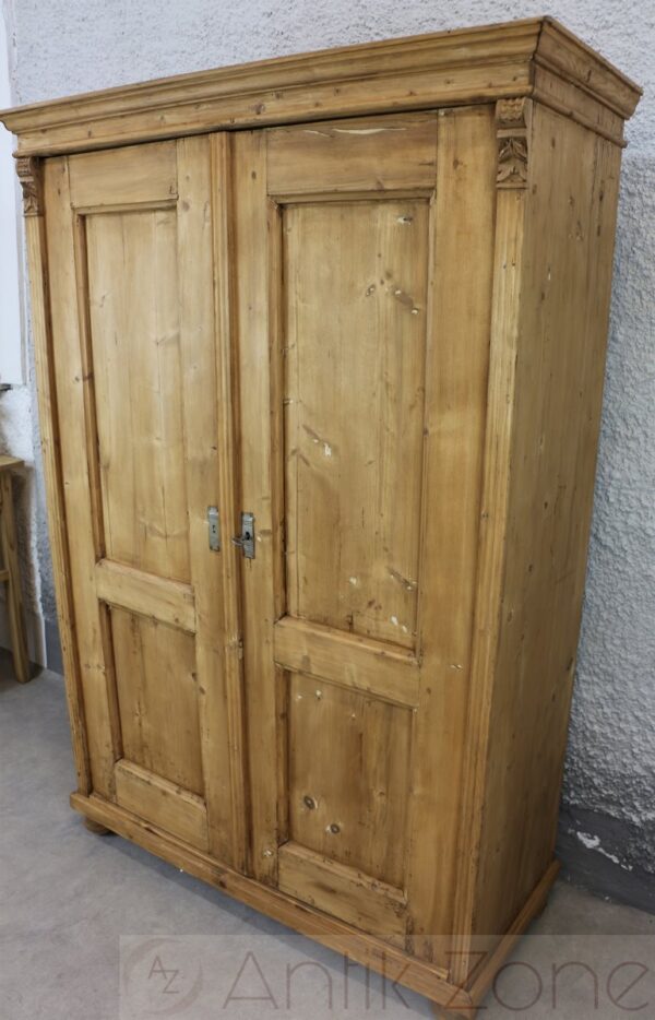 Bauernschrank – Bild 4