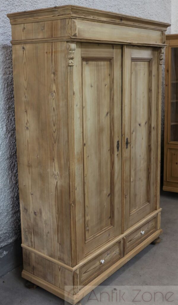 Schrank mit Schubladen – Bild 2