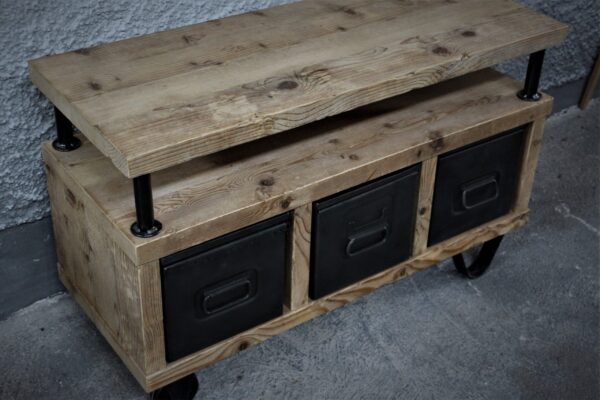 Industrial TV Tisch – Bild 6