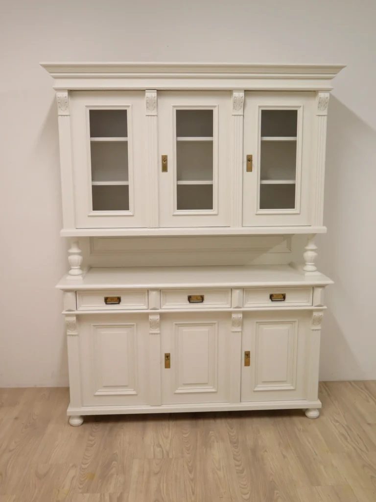buffet-im-landhausstil-massivholz-aus-hochwertiger-fichte-antik-zone