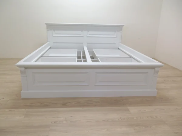 DeLuxe Bett 180x200 cm mit 4 Schubladen (2 auf jeder Seite) – Massivholzrahmen ohne Füße – Weiße Oberfläche