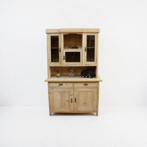 Antikes Küchenbuffet – originales Möbelstück um 1920