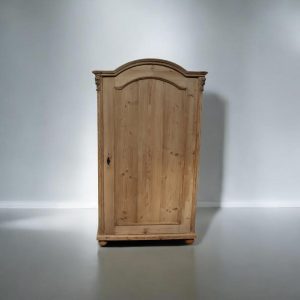 Alter Bauernschrank – Original restauriert | 179 × 103 × 50